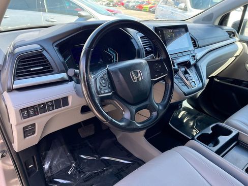 Used 2023 Honda Odyssey EX-L image 9