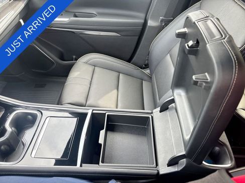 New 2026 Chevrolet Traverse High Country w/ LPO, Floor Liner Package FWD image 21