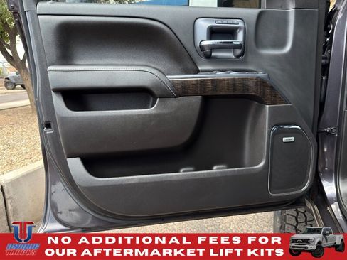 Used 2016 GMC Sierra 2500 Denali w/ Duramax Plus Package AWD/4WD image 15