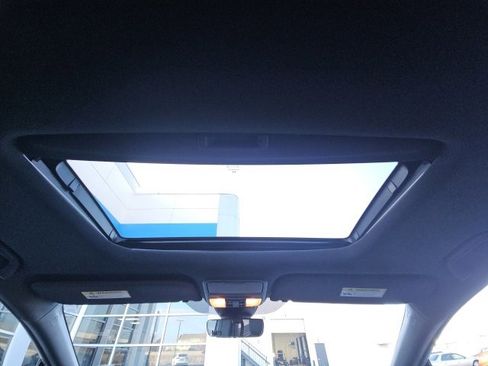 Certified 2024 Honda Odyssey Sport image 18