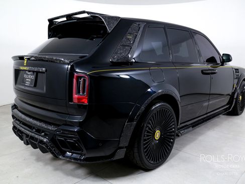 Used 2025 Rolls-Royce Cullinan AWD/4WD image 2
