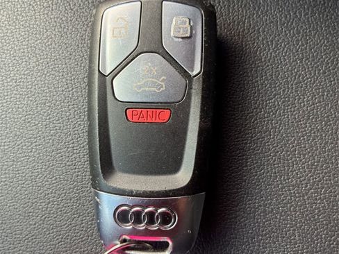 Used 2023 Audi Q5 2.0T Premium Plus image 25