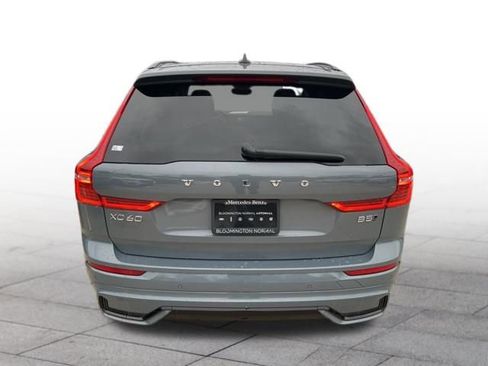 Used 2023 Volvo XC60 B5 Plus w/ Climate Package image 5