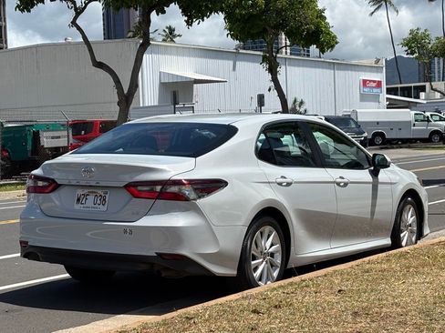 Used 2024 Toyota Camry LE FWD image 5