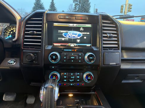 Used 2015 Ford F150 Lariat w/ Equipment Group 502A Luxury image 18