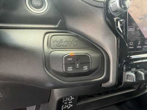 Used 2026 RAM 2500 Tradesman AWD/4WD image 20