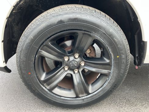 Used 2018 RAM 1500 Sport w/ Convenience Group AWD/4WD image 15
