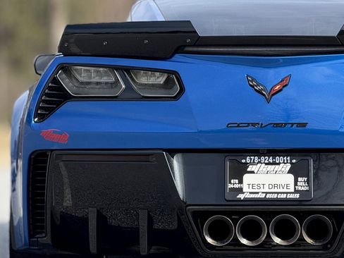 Used 2015 Chevrolet Corvette Z06 image 15