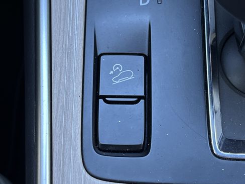 Used 2025 MAZDA CX-90 3.3 Turbo w/ Preferred Package image 10