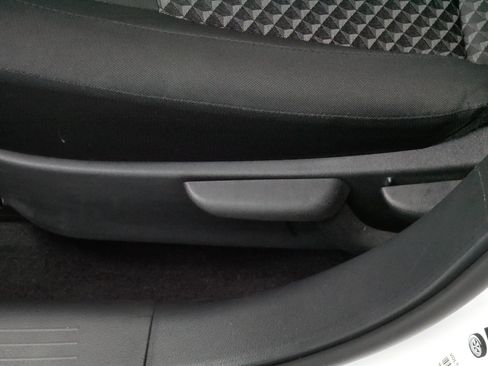 Used 2024 Nissan Versa S w/ Trunk Package FWD image 20