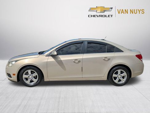 Used 2011 Chevrolet Cruze LT FWD image 8