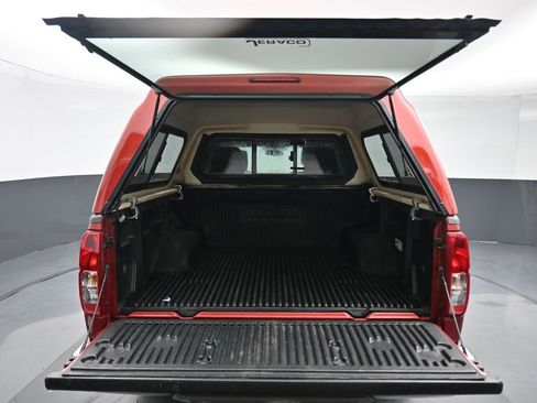 Used 2017 Nissan Frontier SV AWD/4WD image 38