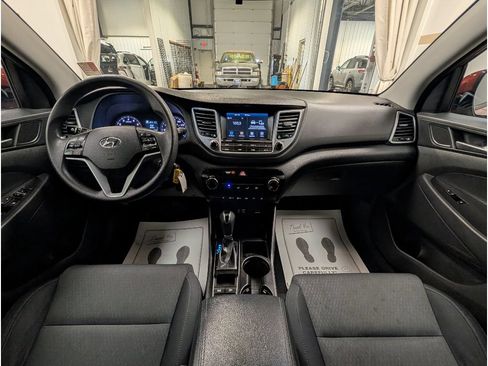 Used 2018 Hyundai Tucson SEL AWD/4WD image 9