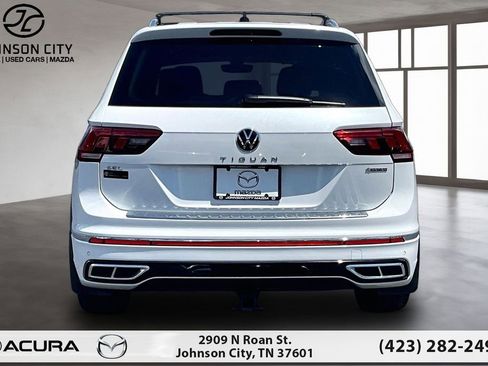 Used 2024 Volkswagen Tiguan SEL R-Line AWD/4WD image 4