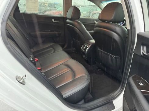 Used 2018 Kia Optima EX image 14