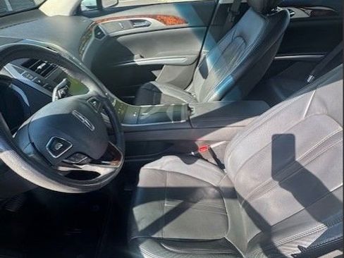 Used 2014 Lincoln MKZ Hybrid w/ Equipment Group 202A Reserve image 10