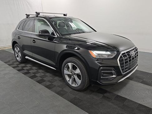 Used 2023 Audi Q5 2.0T Premium Plus w/ Premium Plus Package AWD/4WD image 3