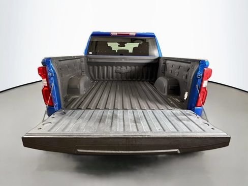 Used 2022 Chevrolet Silverado 1500 LTZ AWD/4WD image 25