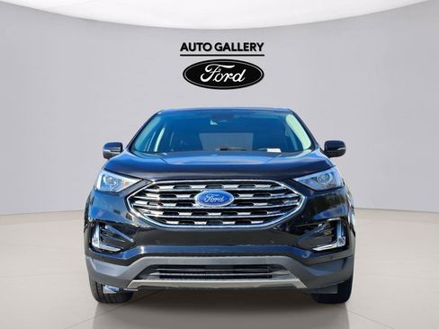 Used 2024 Ford Edge Titanium AWD/4WD image 2