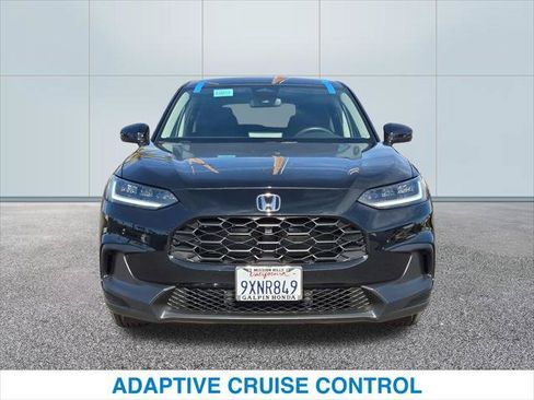 Certified 2026 Honda HR-V LX image 3