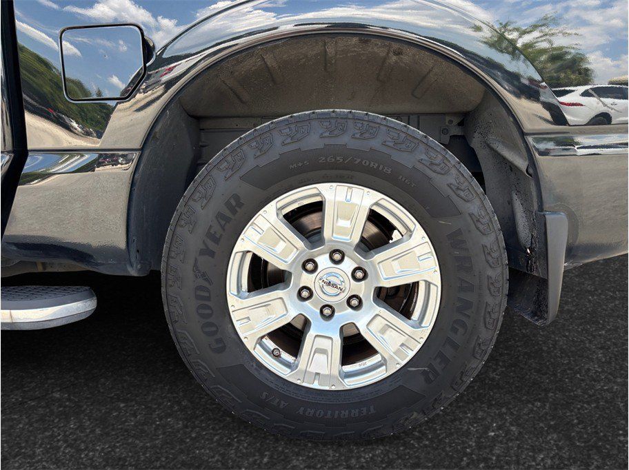 Used 2019 Nissan Titan SV RWD image 13
