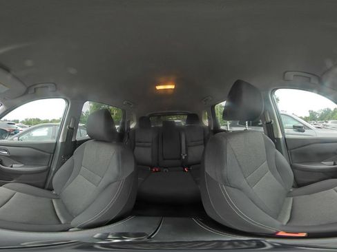 Used 2025 Nissan Rogue SV FWD image 44