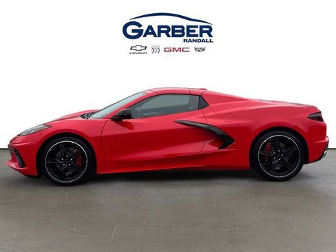Used 2020 Chevrolet Corvette Stingray Preferred Conv w/ 2LT Preferred Equipment Group RWD image 2