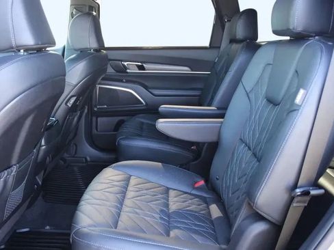 Used 2025 Kia Telluride SX X-Line AWD/4WD image 28