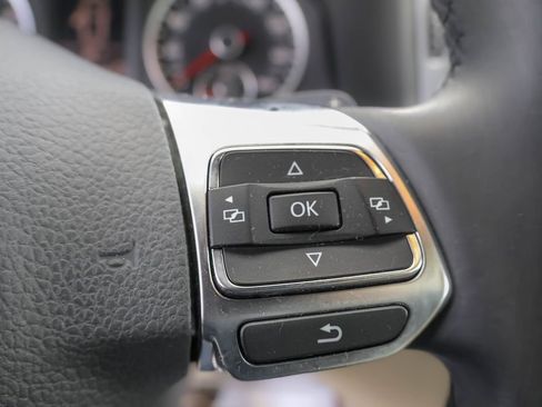 Used 2014 Volkswagen Tiguan R-Line image 19