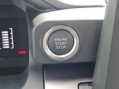 New 2026 Toyota 4Runner SR5 AWD/4WD image 13