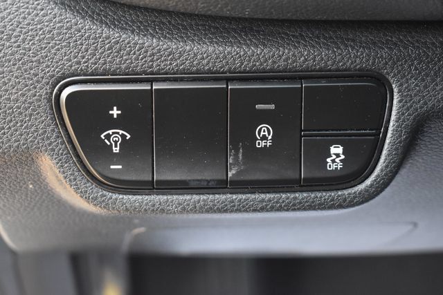 Used 2024 Kia Seltos S AWD/4WD image 21