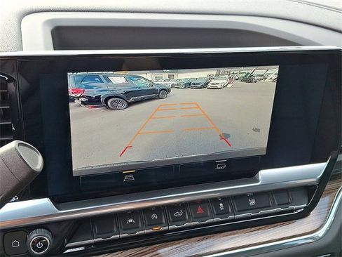 Used 2023 Chevrolet Silverado 1500 LT image 17