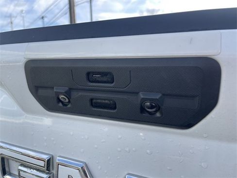 Used 2021 GMC Sierra 1500 AT4 w/ AT4 Value Package image 7