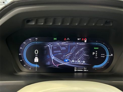 Certified 2024 Volvo XC90 T8 Ultimate w/ Protection Package image 15