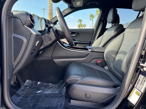 Certified 2025 Mercedes-Benz GLC 300 GLC 300 image 13