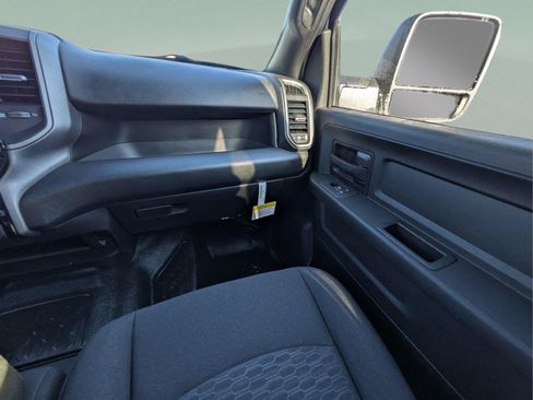 New 2026 RAM 3500 Tradesman AWD/4WD image 13