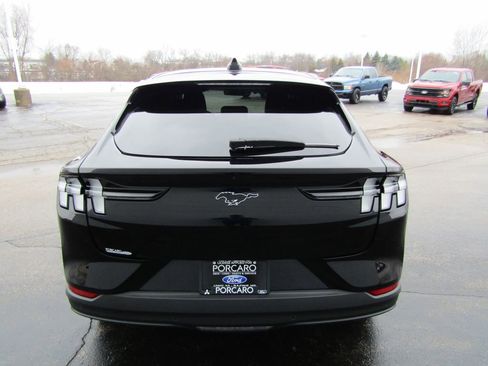 Used 2025 Ford Mustang Mach-E Premium image 5