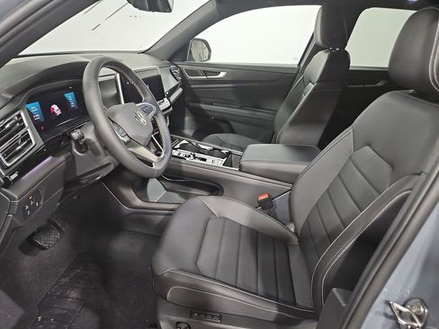 New 2026 Volkswagen Atlas Cross Sport SEL AWD/4WD image 9