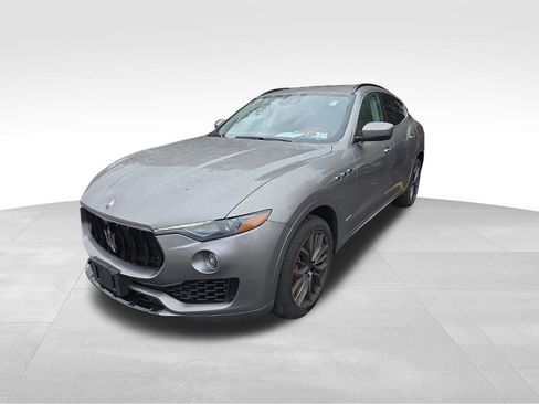 Used 2018 Maserati Levante S GranSport image 13