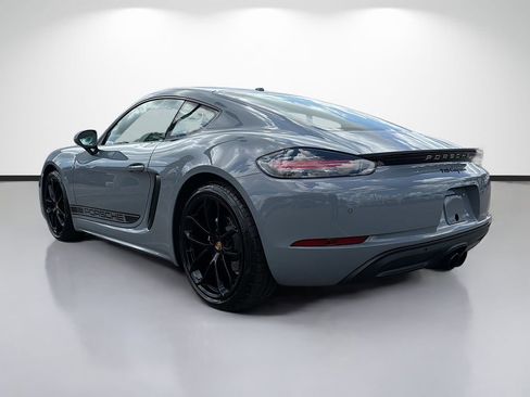 Used 2025 Porsche 718 Cayman image 5