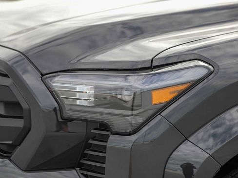 New 2026 Toyota Tacoma SR5 image 8