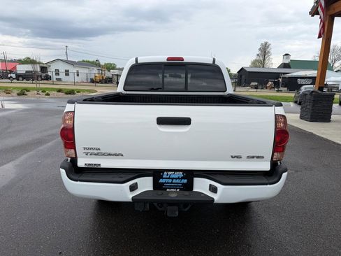 Used 2005 Toyota Tacoma 4x4 Double Cab image 5