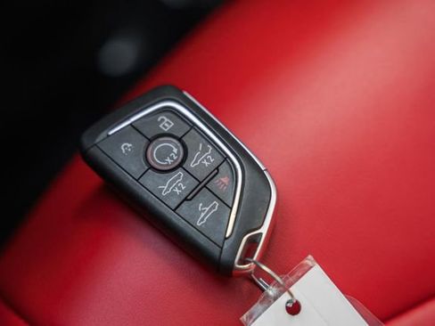 Used 2022 Chevrolet Corvette Stingray Premium Conv w/ Z51 Performance Package image 49