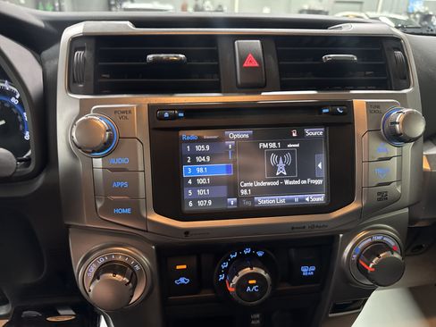 Used 2019 Toyota 4Runner SR5 Premium w/ Four Season Floor Mat Package AWD/4WD image 15