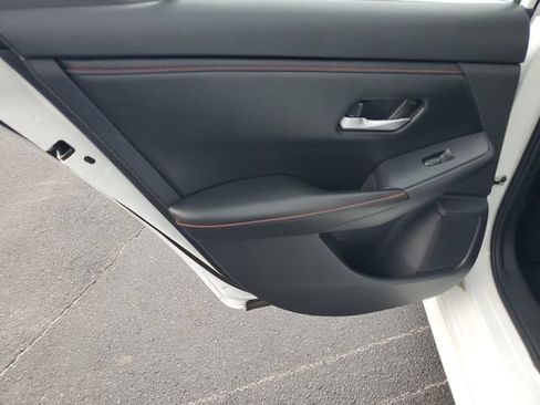 Used 2025 Nissan Sentra SR w/ SR Premium Package FWD image 13