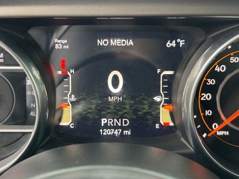 Used 2018 Jeep Wrangler Unlimited Sport S AWD/4WD image 29
