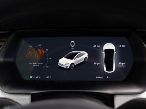 Used 2020 Tesla Model X Long Range image 35