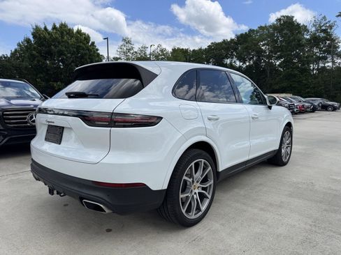Used 2020 Porsche Cayenne image 25