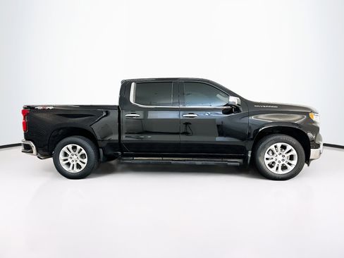 Used 2023 Chevrolet Silverado 1500 LTZ image 10