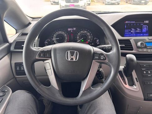 Used 2013 Honda Odyssey EX image 23
